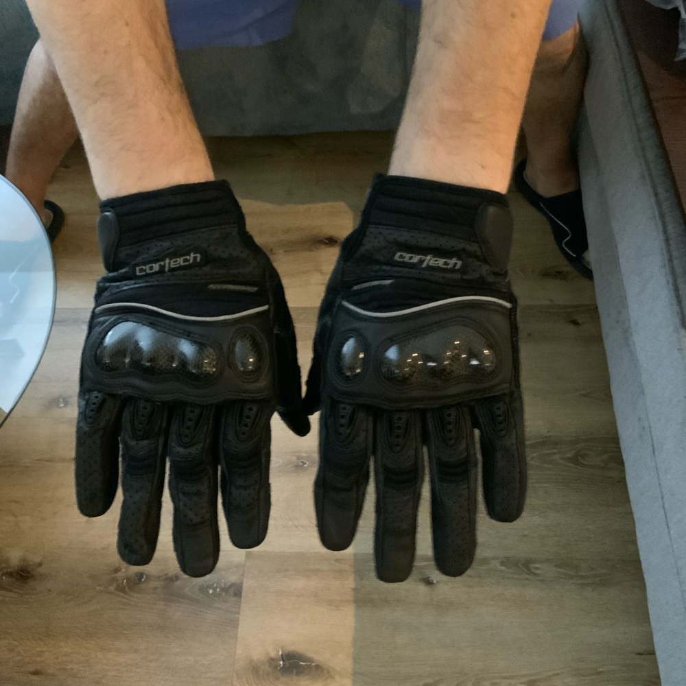 Cortech Gloves - Picture 3 of 4